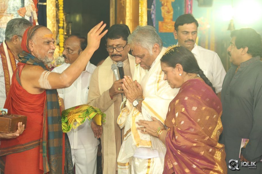 Film-Nagar-Daiva-Sannidhanam-New-Temple-Inauguration
